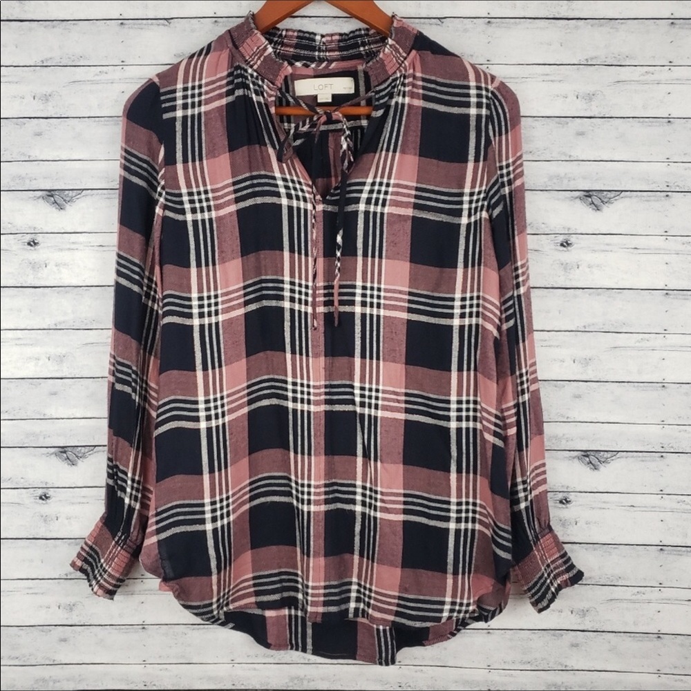 Pink & navy plaid top